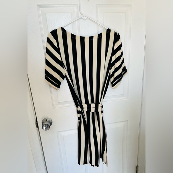 BCBG Max Azria Black White Pinstriped Dress - Picture 4 of 10